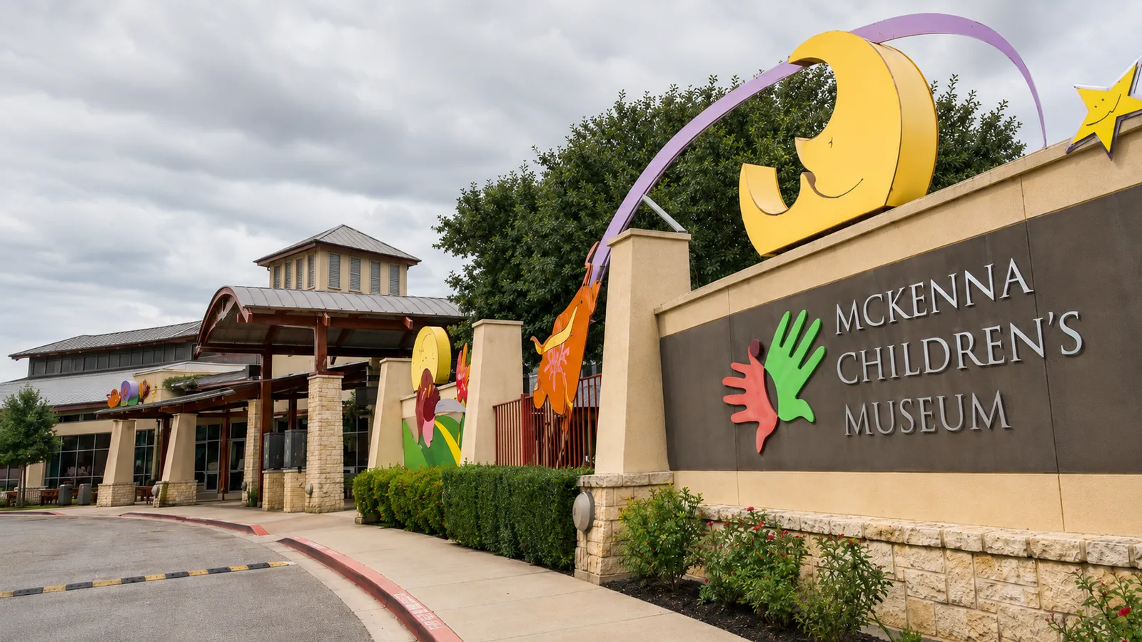The entrance sign at McKenna Children's Museum in New Braunfels