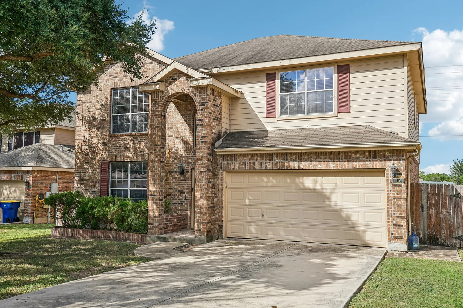 116 Dyess Corner
